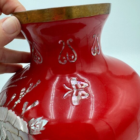 Vntg. Cloisonné Mother of Pearl inlay Red Enamel on Brass VASE 11” tall Large si - Picture 7 of 14